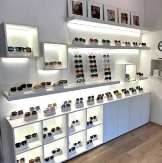 New to the neigbourhood by Andrew Woodhouse