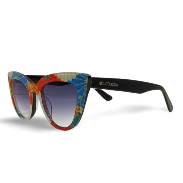 ORIENTAL Blue Cateye Sunglasses